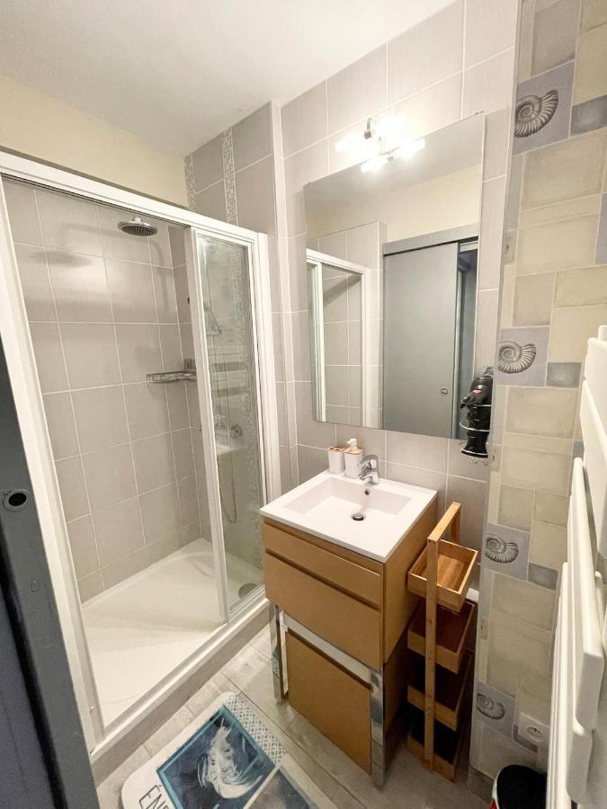 Bel Appartement Neuf Hyper Cosy Vue Mer 180 Пломер Екстериор снимка